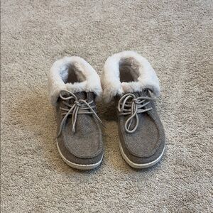 Cozy Faux-Fur Lined Moccasin Slippers - Light Taupe